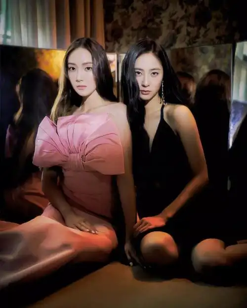 分享郑秀晶郑秀妍