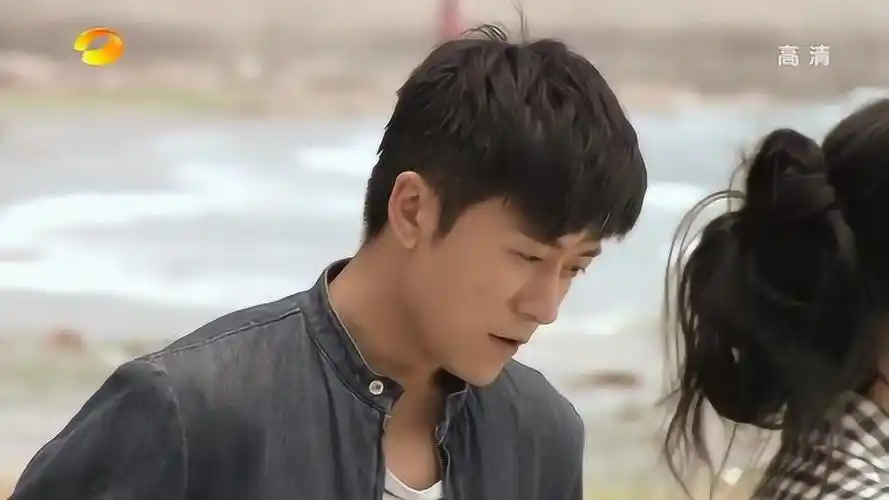 守望的天空李沁受过一次伤富少的话却给了她温暖的力量