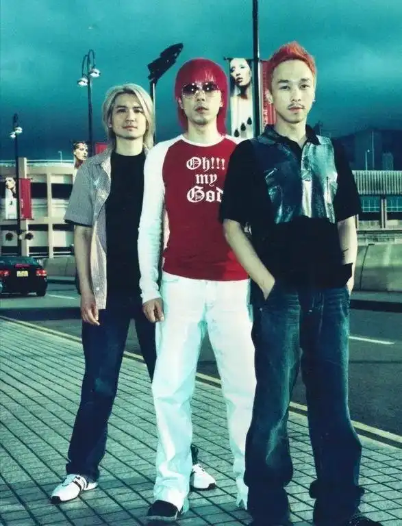 beyond三子时代 ,这张照片有点痞帅呀😍