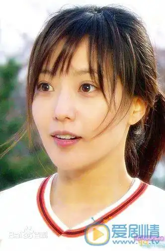 简介(身高/生日/年龄)_【金喜善】图片写真_生活照片_家庭背景-明星库