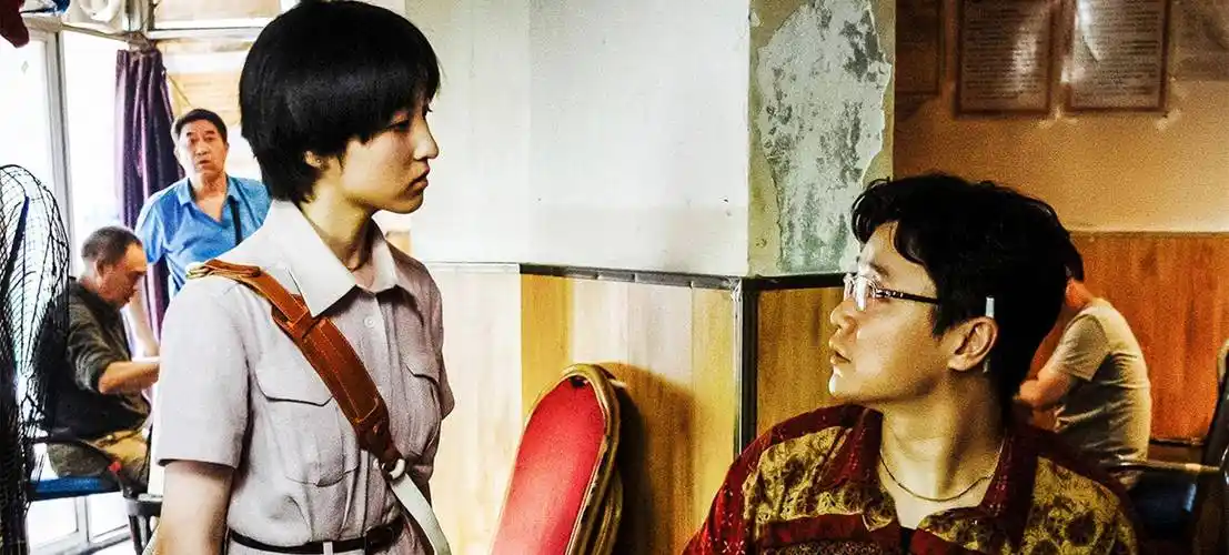 童星出道的张子枫献出荧幕初吻,"实力"妹妹长大了吗_合作_姐姐_演技