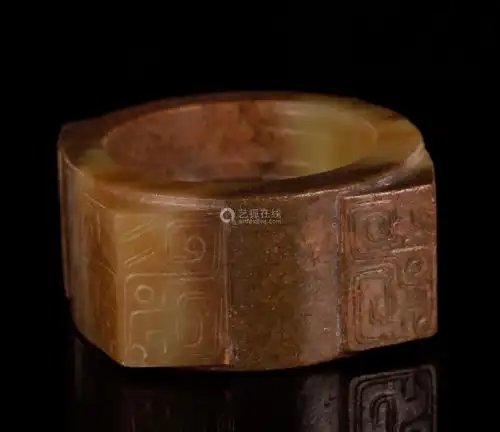 lot.203 商代 玉琮