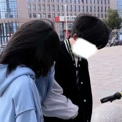 不露脸的情侣头像明显