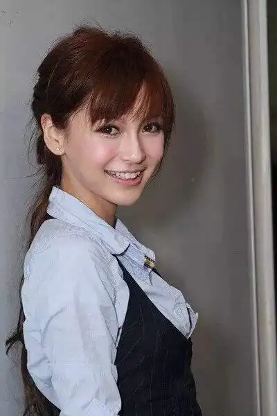 你还记得早期嫩模时期的angelababy吗日系甜美风堪称颜值巅峰