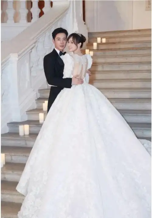 看看十组明星婚纱照,袁泉美若天仙,舒淇有颜任性,你想结婚了吗