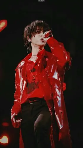 红衣少年华晨宇_手机壁纸_明星美女手机壁纸_我要个性网