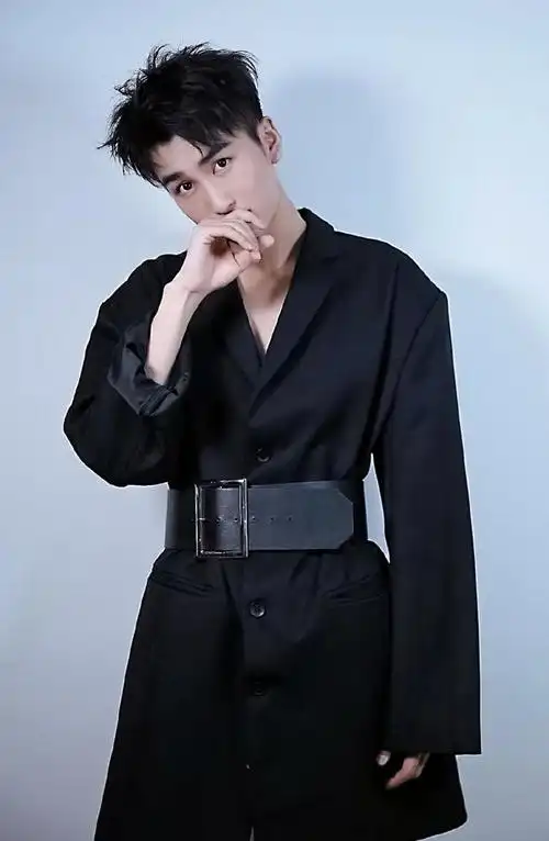 新歌《太阳与向日葵》上线 专访张阳阳:歌名为了感谢家人和粉丝