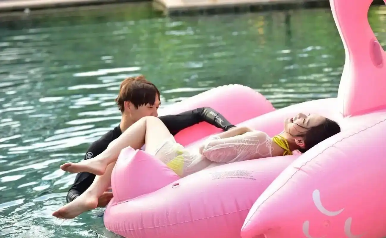 这女明星为了红是真付出啊,估计这是李沁这辈子最