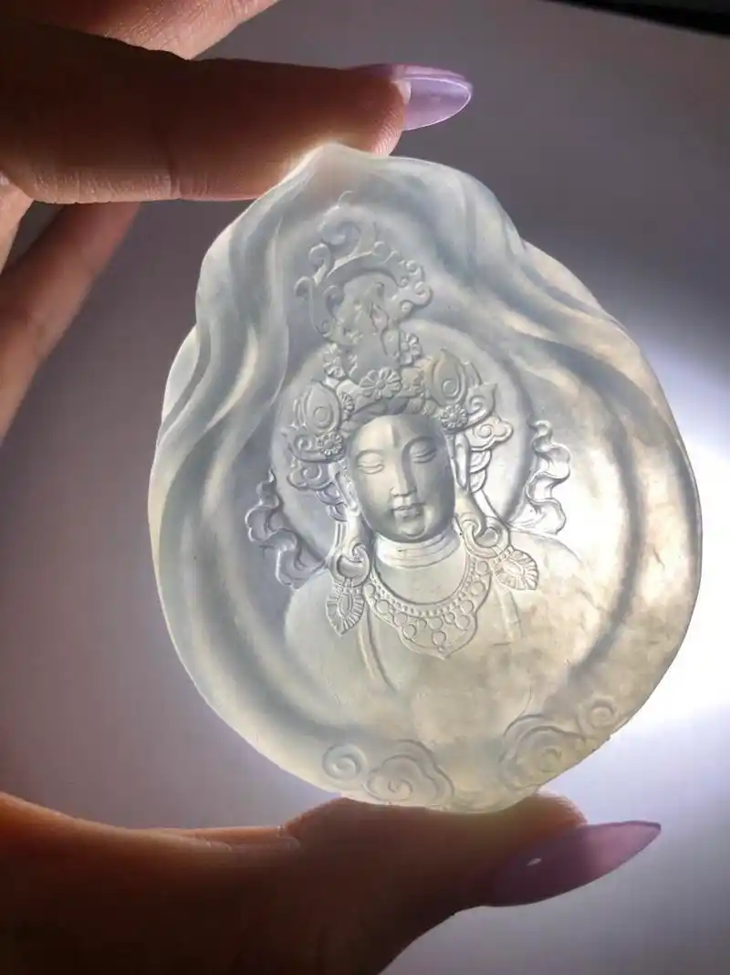 宣妮珠宝# 收藏级观音翡翠挂件,开脸在任何一个角度看,都这么慈祥