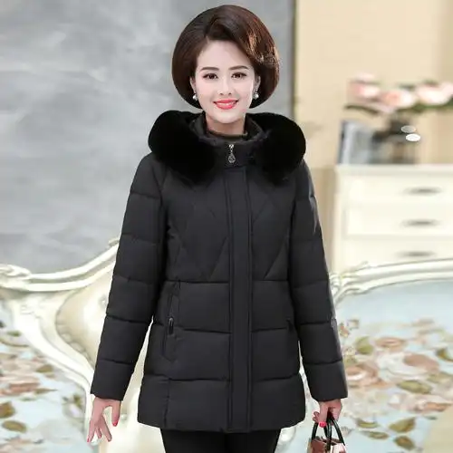 妈妈冬装外套中老年女装棉衣2020新款老人女羽绒棉服加厚奶奶棉袄