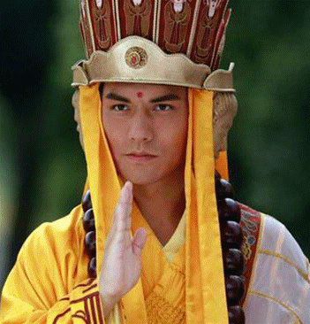 怪不得觉得三生三世的擎苍很是眼熟他竟出演过活佛济公