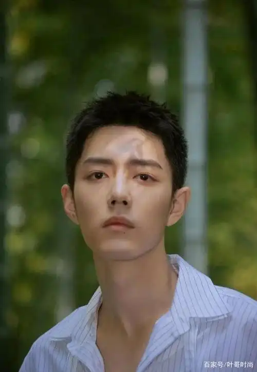 有种颜值叫肖战"换发型",长发变成寸头,展现了型男气质