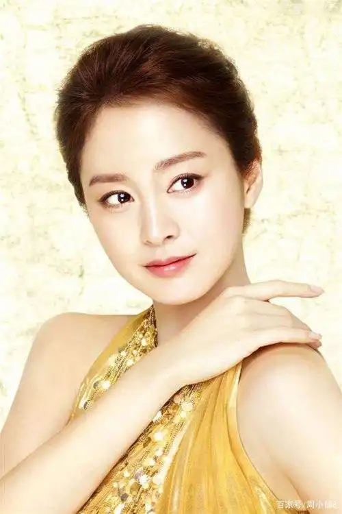 明星金泰熙,韩国娱乐圈演员,被誉为韩国"十大最美女星之一"