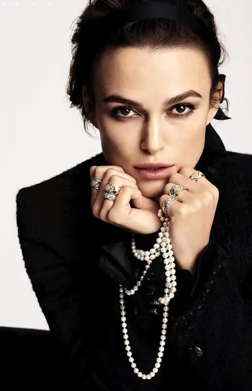 香奈儿_凯拉·奈特利(keira knightley)成为香奈儿高级珠宝coco crush