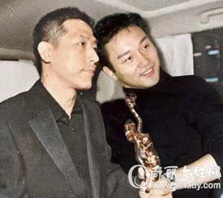 唐鹤德张国荣热吻 张国荣唐鹤德惊世爱情为什么分手原因揭秘