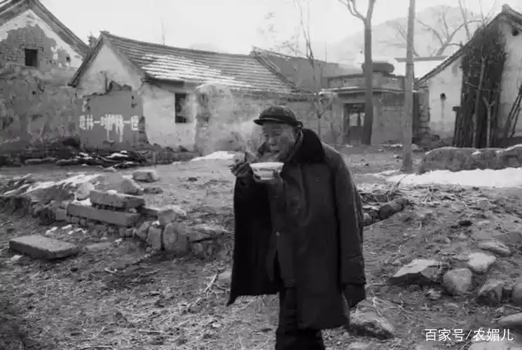 组图讲述1942到2018,从大饥荒到温饱,从绝望表情到眉飞色舞!