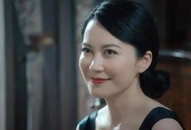 然而,还是有一群女演员,她们40岁以后,生活就像开了挂.