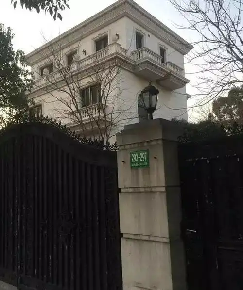 160多张明星豪宅照 告你啥叫极尽奢华!