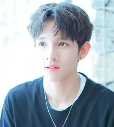 男生37分爱心刘海 爱心刘海的剪发教程