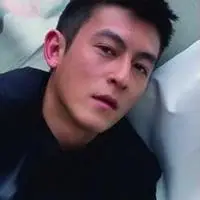 陈冠希头像高清黑白_微信头像图片大全