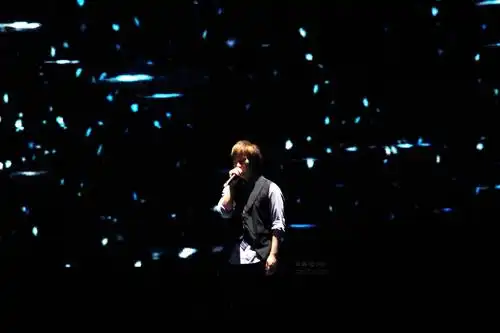 【我心中最赞的歌手】阿信,愿你在新的一岁里更加幸福丰盛