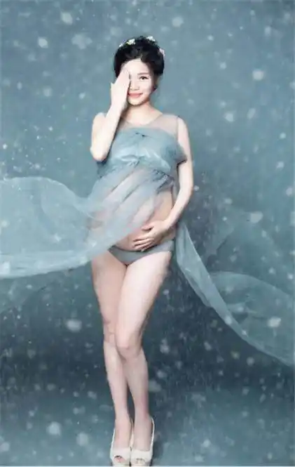 连拍孕照都能撞衫?多种风格的孕照你最爱哪个!