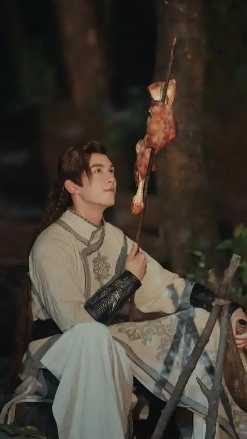 甜甜圈少女的朋友圈背景图超话#无水印壁纸##吴磊电视剧长歌行