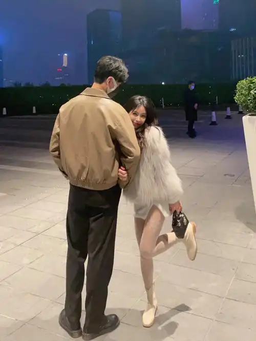 150小个子穿搭  #小个子女生穿搭  #最萌身高差  #身高差  #情侣身高