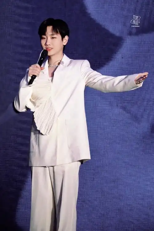 徐佳莹演唱会嘉宾是汪苏泷