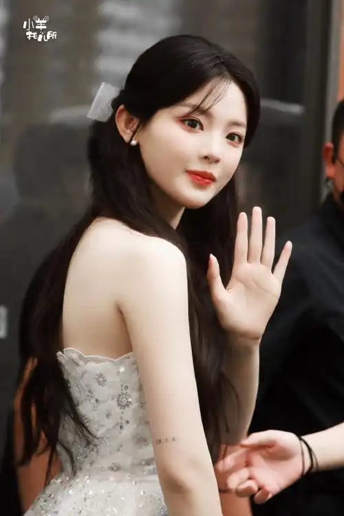 20240601 in chengdu  是闪闪发光的仙女0269♀15    #杨超越