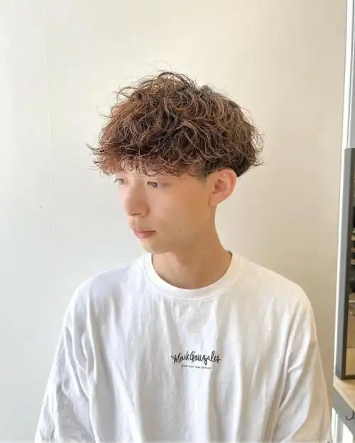 男生日系纹理烫发