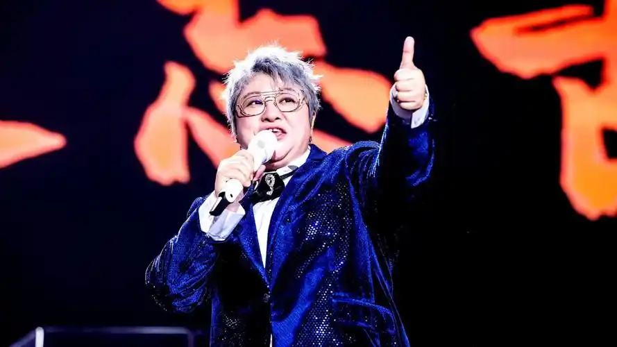 五月天演唱会假唱翻车,韩红曾称:职业歌手唱不下来别开演唱会