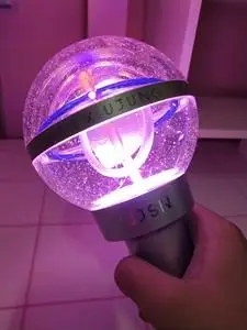 【出】宇宙少女应援棒(征服棒),18年购入,搬宿舍转出,没带