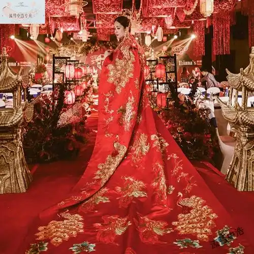 凤冠霞帔整套婚纱秀禾服披风2021新款新娘结婚中式婚礼披肩婚服大拖尾