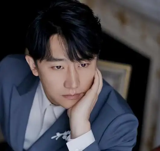 究竟是谁在捧这几位明星资源好得令人羡慕可惜就是捧不红