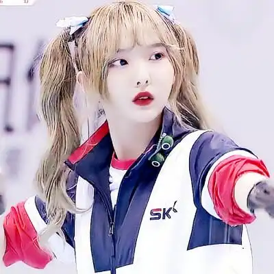 郑采妍二改头像