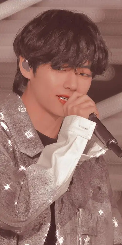 金泰亨港风超甜背景8p