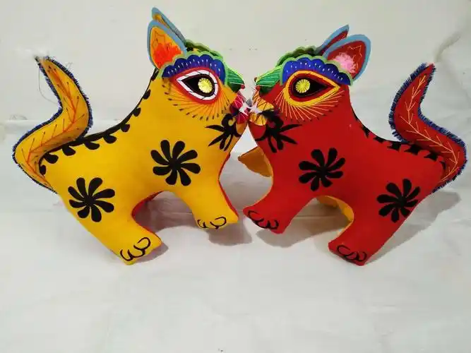 民间手工艺布老虎纯手工刺绣黎侯虎宝宝满月小老虎绣球香包挂件