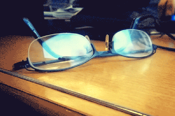 眼镜gif反光gif美丽gif生活gif