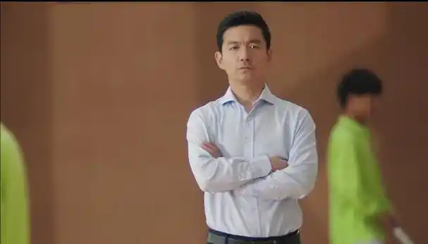 他曾因打架被北电开除演技一级棒却几十年不温不火