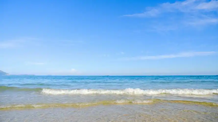 西涌沙滩今日份看海