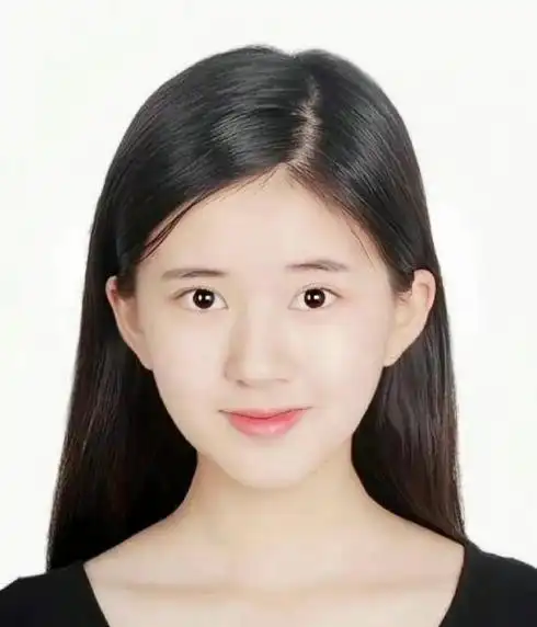 95花证件照曝光,赵露思虞书欣周也纯素颜,靠胶原蛋白硬扛怼脸照