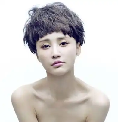 2017短发流行盖盖头