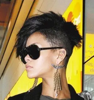 侧面女士阴阳头发型 女生阴阳头图案