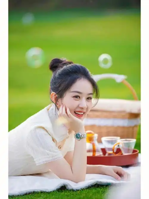 颖宝这个丸子头太太太青春可爱了吧