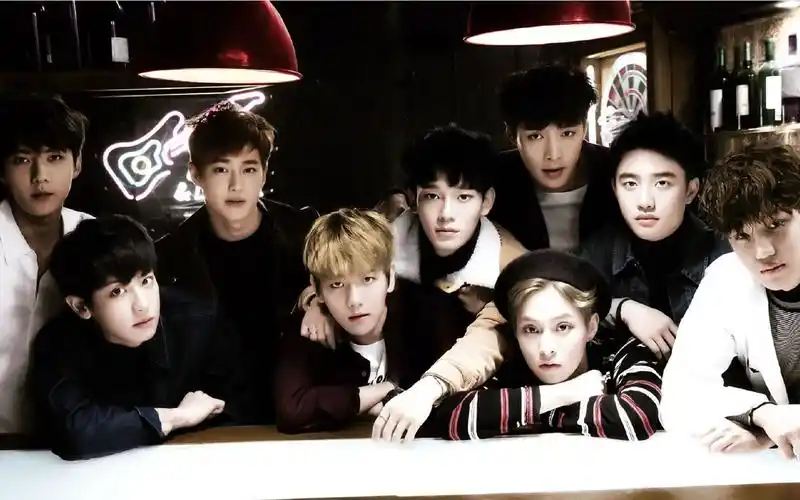他们就是sm娱乐公司继sj之后推出的又一个亚洲偶像天团——exo