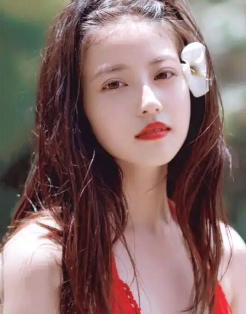 今田美樱成岛国新晋女神长相甜美气质佳可惜笑起来太尴尬