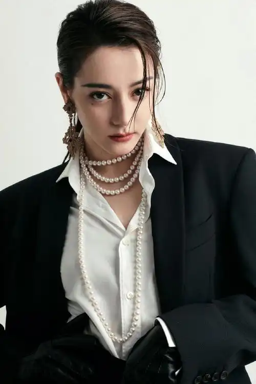 迪丽热巴0603生日快乐