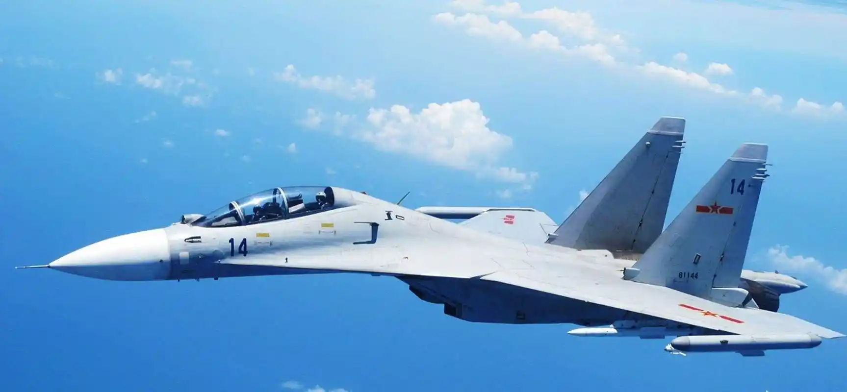 海航的苏30mk2实际上也更像是空优战斗机,这在极其强调速度和爬升能力