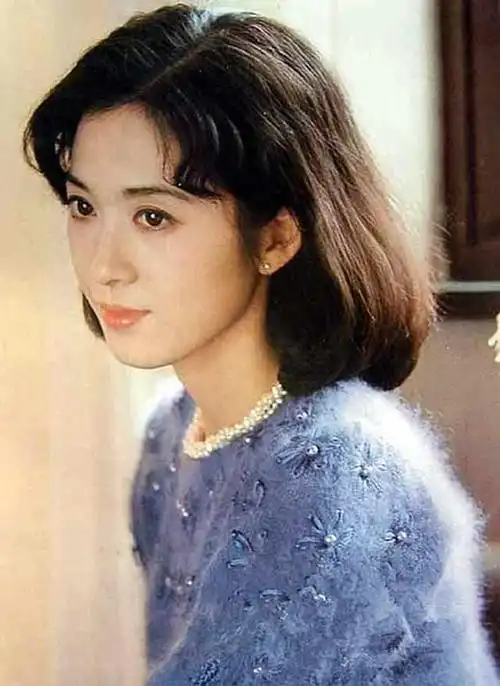 80年代内地十大美女,她为戏增肥50斤却成国色天香